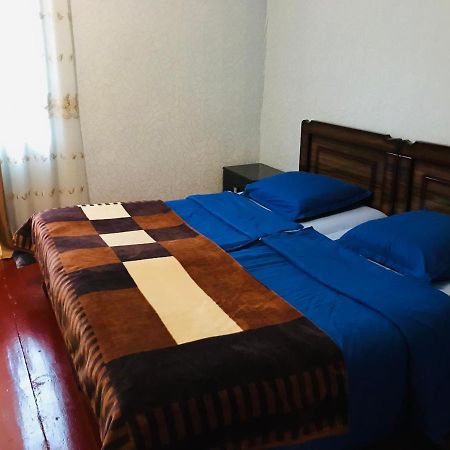 Butichi Guest House Chiatura エクステリア 写真